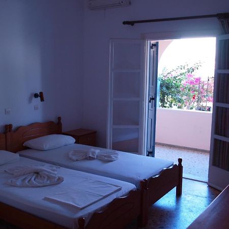 Drossos Hotel Perissa  Zewnętrze zdjęcie
