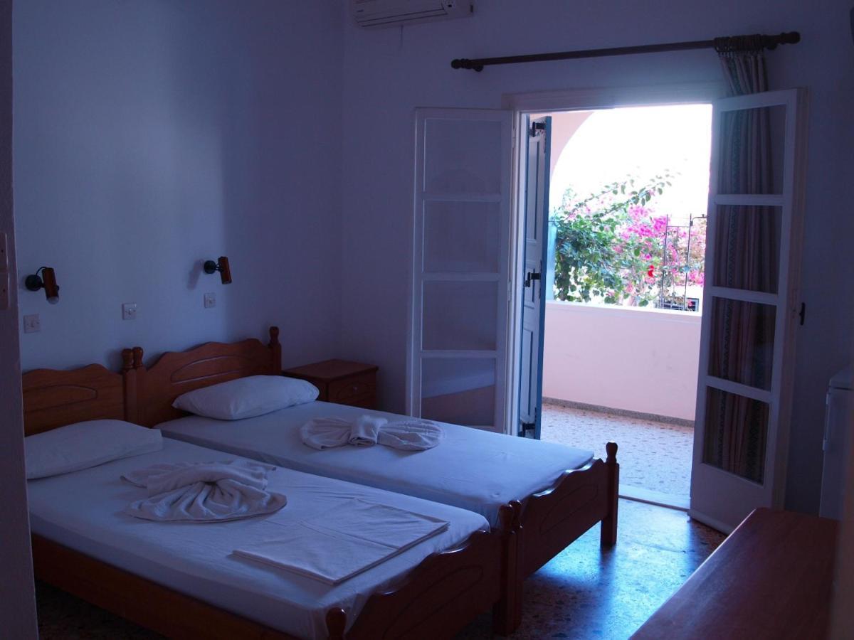 Drossos Hotel Perissa  Zewnętrze zdjęcie