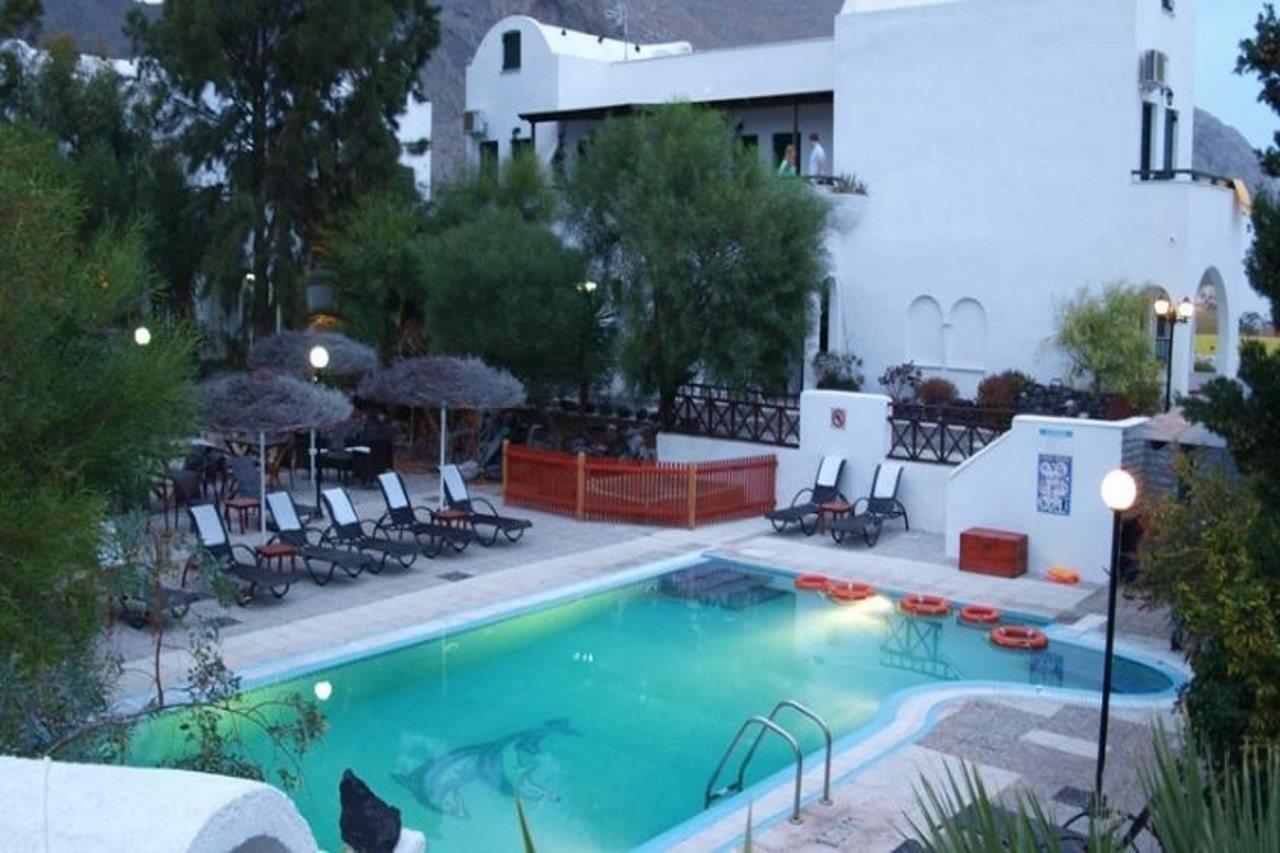 Drossos Hotel Perissa  Udogodnienia zdjęcie
